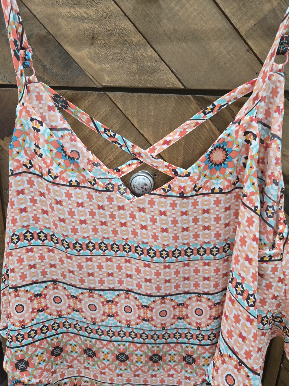 Torrid Mosaic Print Layered Criss-cross Cami Top 1x - Picture 3 of 5